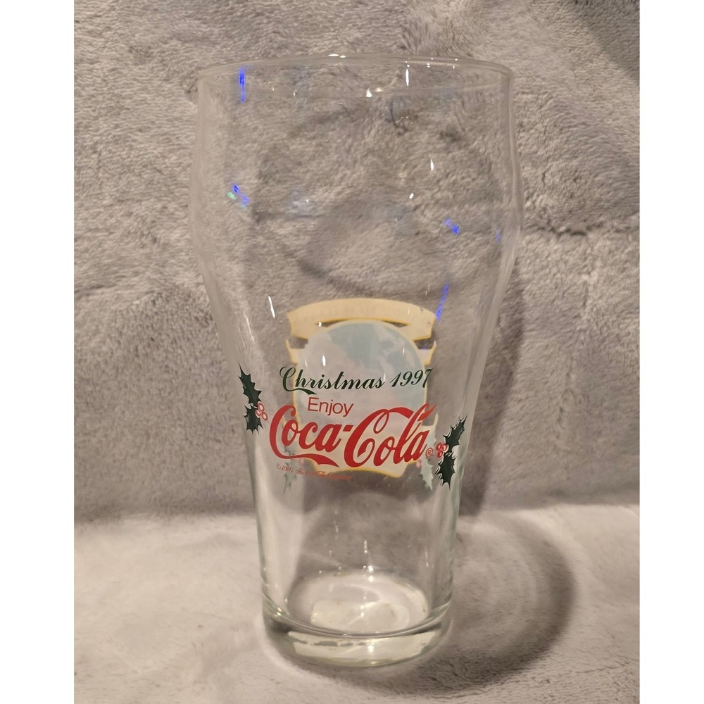 Coca Cola Christmas 1997 Santa Claus Collectible Glass